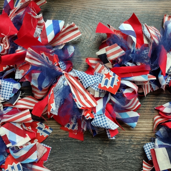 6ft long patriotic rag Garland - Picture 5 of 7